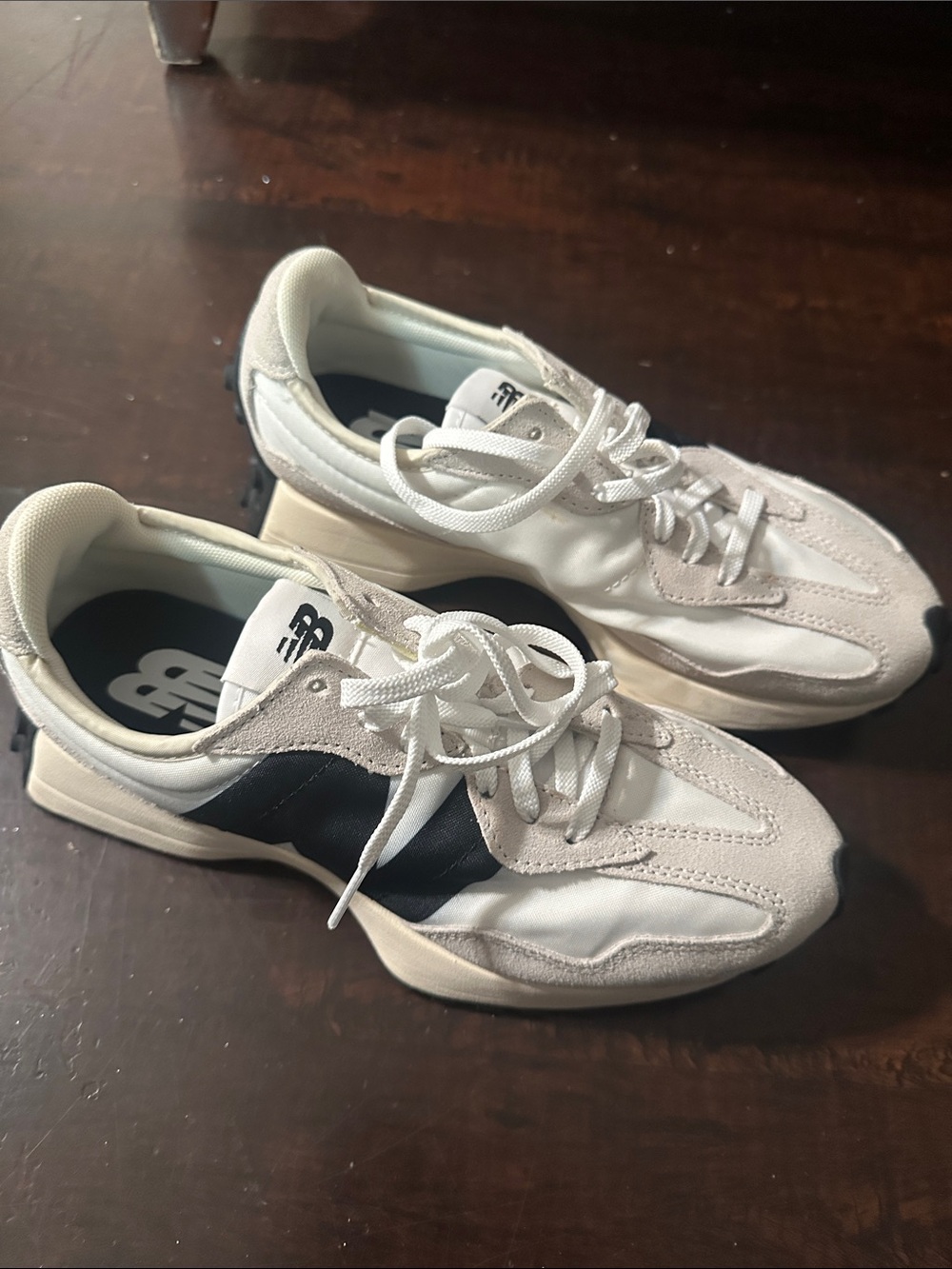 New Balance The Intelligent Choice 327